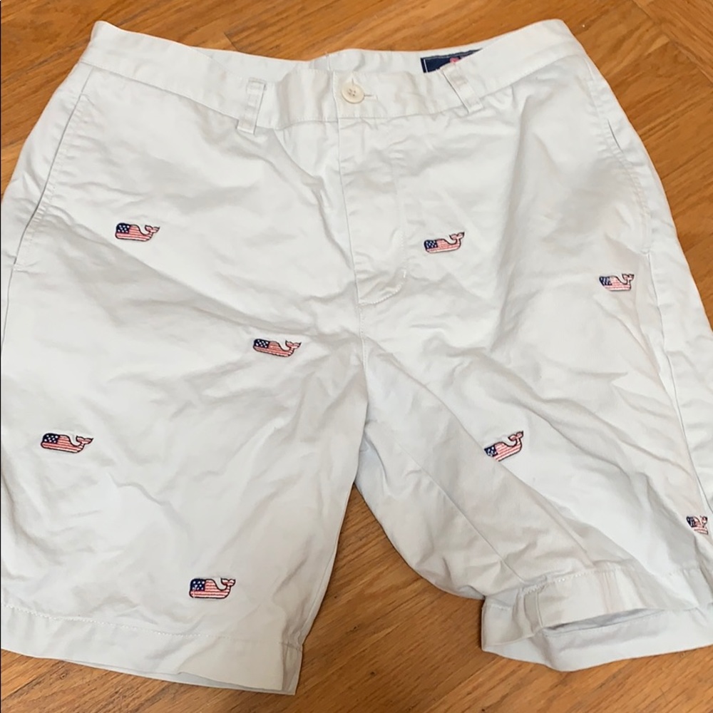 Vineyard vines shorts